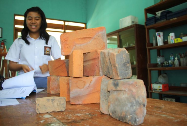 batu bata tahan gempa (4)