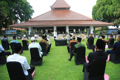 Sosialisasikan Protokol Kesehatan, Bupati Banyuwangi Libatkan Tokoh Agama dan Takmir Masjid