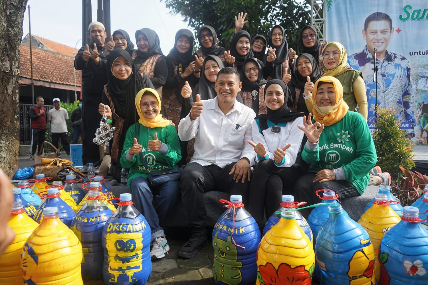 Kiat Bunda Fey Kurangi Sampah Plastik dalam Kehidupan Sehari-hari