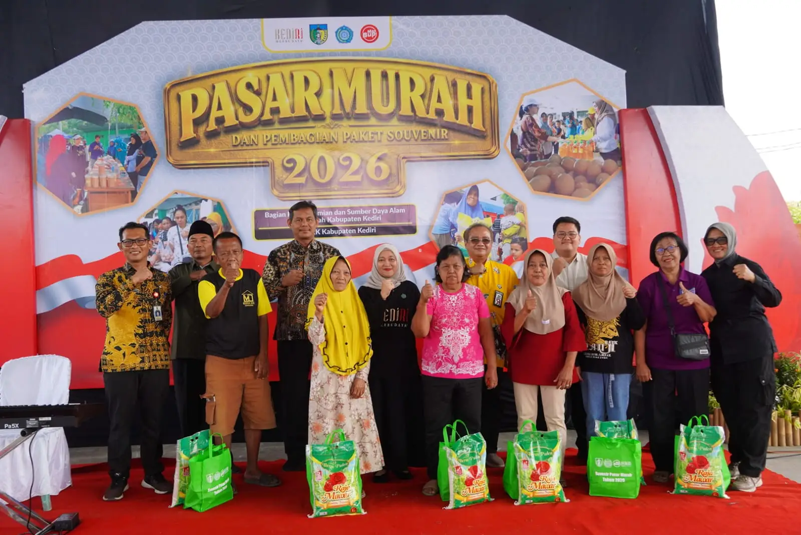 Pemkab Kediri Gelar Pasar Murah bagi Warga Kurang Mampu